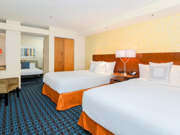 Fairfield by Marriott Inn & Suites Las Vegas Stadium Area : photo 5 de la chambre suite avec 2 lits doubles et canapé-lit