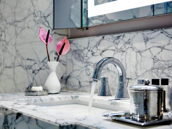 London Marriott Hotel Park Lane : photo 3 de la chambre chambre lit king-size supérieure