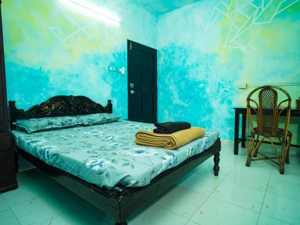 Santa Maria Hostel, Fort Kochi : photo 1 de la chambre chambre double avec salle de bains privative