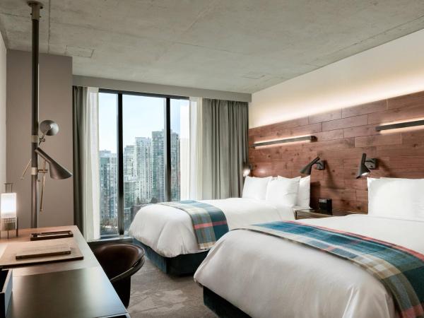 the DOUGLAS, Autograph Collection : photo 1 de la chambre guest room, 2 queen(s)