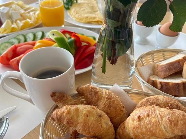 Hotel Villa MiraMar : photo 7 de la chambre chambre triple supérieure