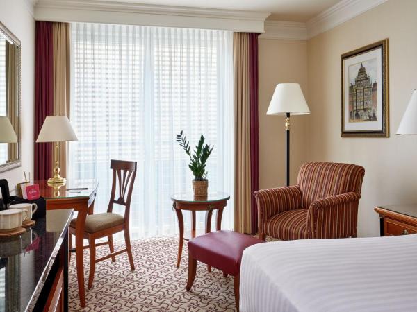 Leipzig Marriott Hotel : photo 1 de la chambre plan t more sustainable guest room, 1 king