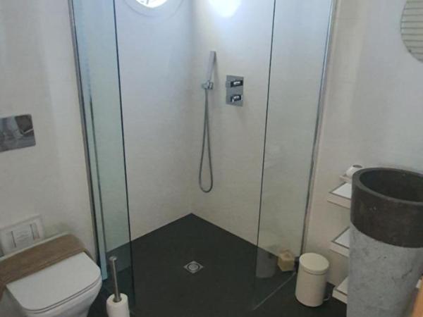 Villa BORA BORA : photo 8 de la chambre chambre double - vue sur jardin