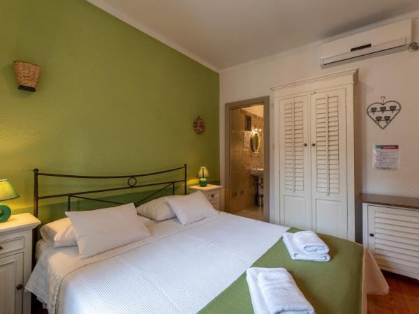 Vanjaka bed and breakfast : photo 3 de la chambre chambre double avec salle de bains privative