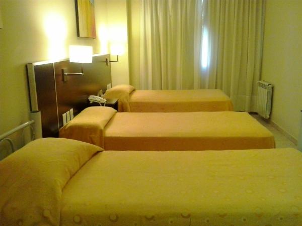 Hotel Nontue Abasto Buenos Aires : photo 7 de la chambre chambre triple supérieure