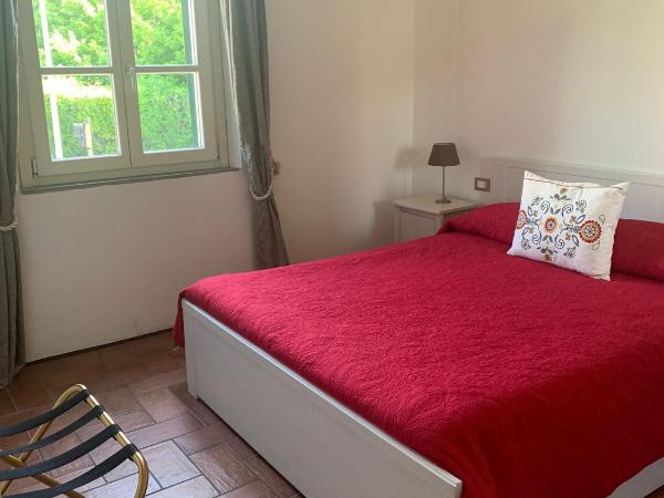 Relais Le Ortensie : photo 7 de la chambre chambre double avec salle de bains privative