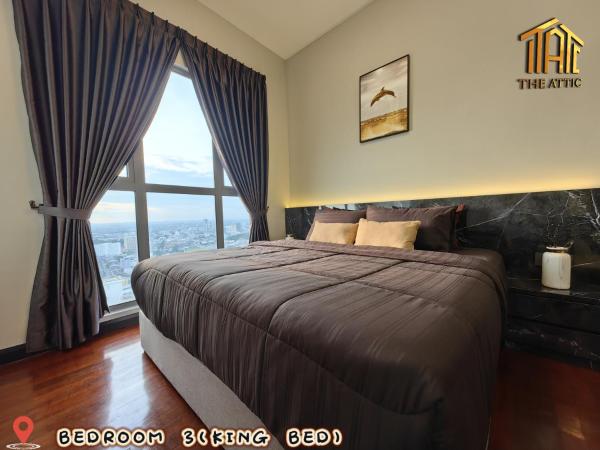 Attic Home Melaka Silverscape Residence & Jonker : photo 9 de la chambre dual key [2hall&4room] premium family suite (private bathtub and sea view)