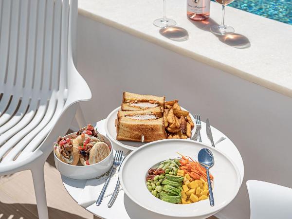 Lagon Life Spirit Boutique Hotel - Adults Only : photo 10 de la chambre chambre double de luxe avec piscine privée - vue sur mer