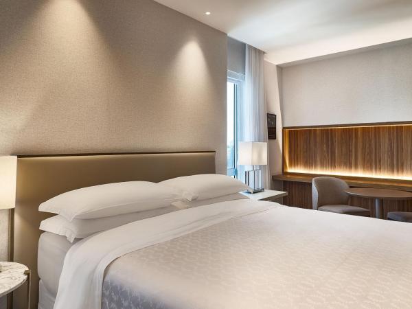 Sheraton São Paulo WTC Hotel : photo 5 de la chambre chambre exécutive premium avec 1 lit king-size