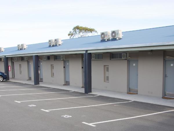 Shoreline Hotel : photo 8 de la chambre chambre lit king-size - vue sur rivière