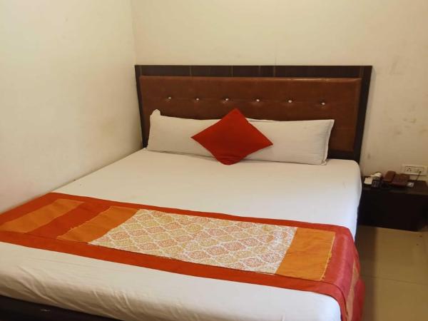 Hotel Borivali Executive - Near Borivali Railway Station : photo 1 de la chambre chambre deluxe