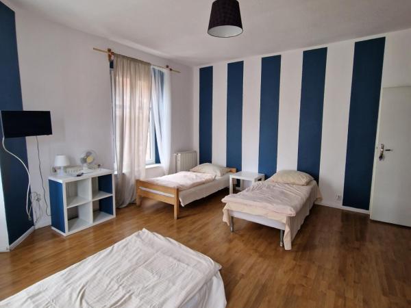 Kaktus Guest House : photo 2 de la chambre chambre quadruple