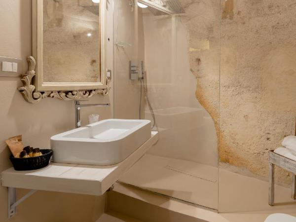 Thymus Residence nei Sassi : photo 10 de la chambre suite supérieure en duplex avec spa