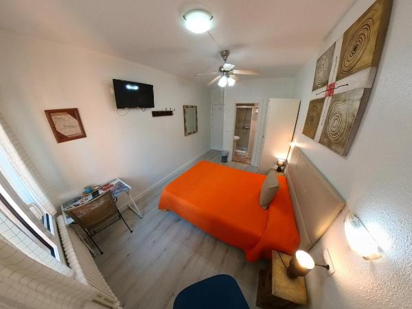 Alojamientos Pamplona : photo 6 de la chambre chambre double