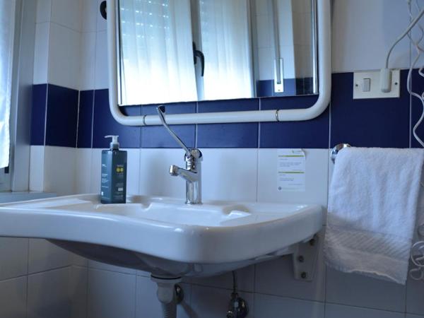 eco Hotel Milano & BioRiso Restaurant : photo 8 de la chambre chambre triple