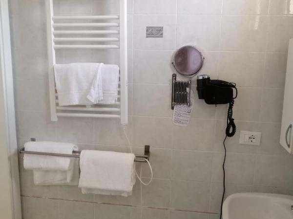 Ute Hotel : photo 7 de la chambre appartement - annexe