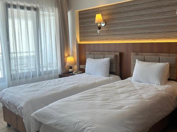 Hotel Stella : photo 4 de la chambre lower floor double room