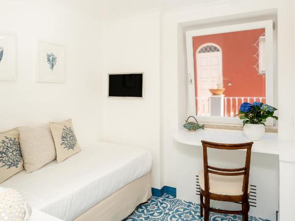 Hotel Syrene : photo 7 de la chambre petite chambre simple