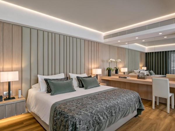 Divani Palace Acropolis : photo 6 de la chambre suite avec terrasse - vue sur acropole