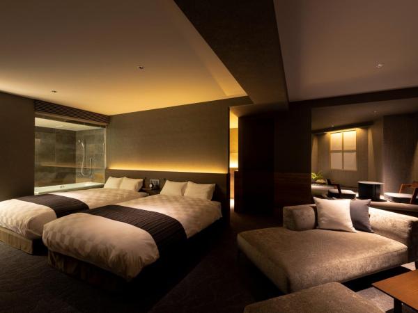 ROYAL CHESTER NAGASAKI hotel&retreat : photo 1 de la chambre suite d'angle avec tatami