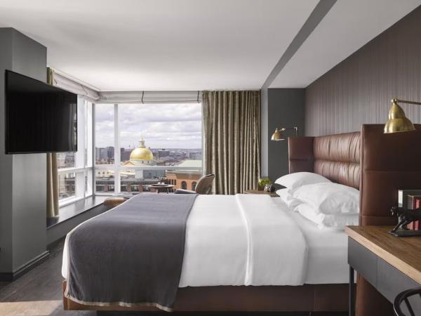 Hotel AKA Boston Common : photo 3 de la chambre chambre lit king-size premium - vue sur toits de boston