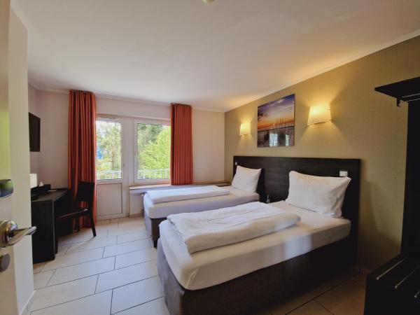 BIVIUS Hotel Restaurant Luxembourg : photo 3 de la chambre chambre lits jumeaux standard
