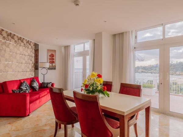 Muthu Clube Praia da Oura : photo 6 de la chambre appartement de luxe 2 chambres - vue sur mer ou piscine