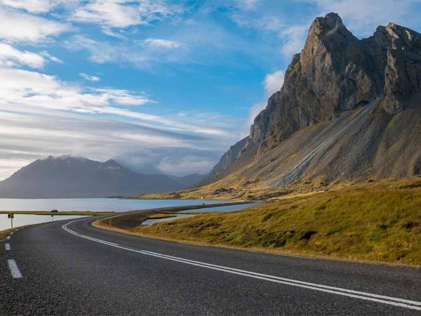 Fox Hotel : photo 4 de la chambre chambre familiale avec salle de bains commune