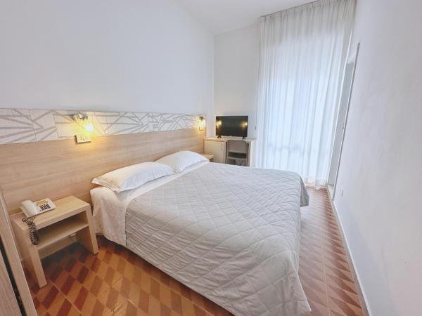 Aura Living Hotel : photo 4 de la chambre chambre double Économique