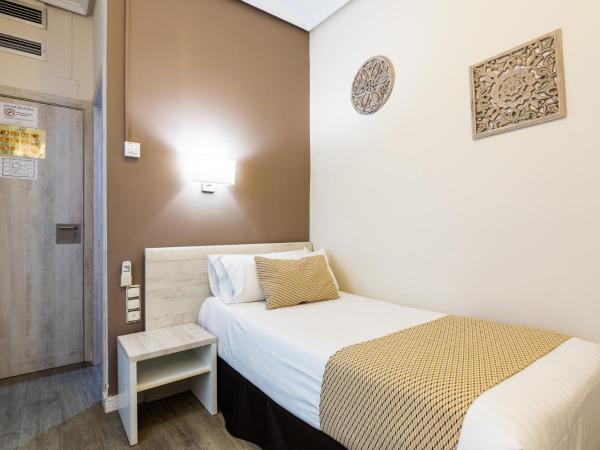 Sweet Hotel Continental : photo 4 de la chambre chambre simple