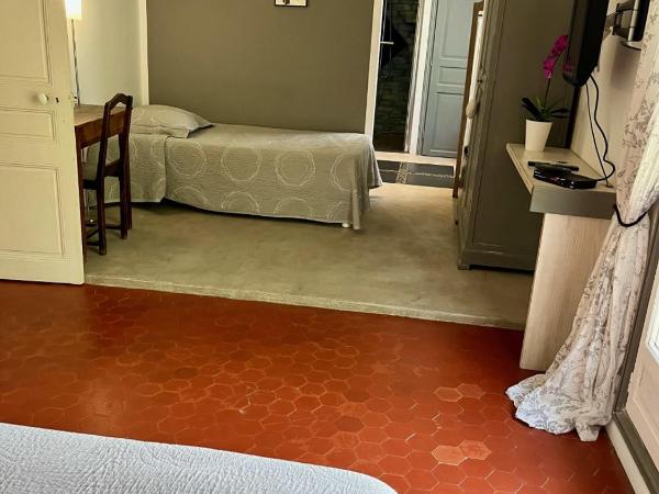 LA MAISON DE JUSTINE : photo 2 de la chambre chambre double avec balcon