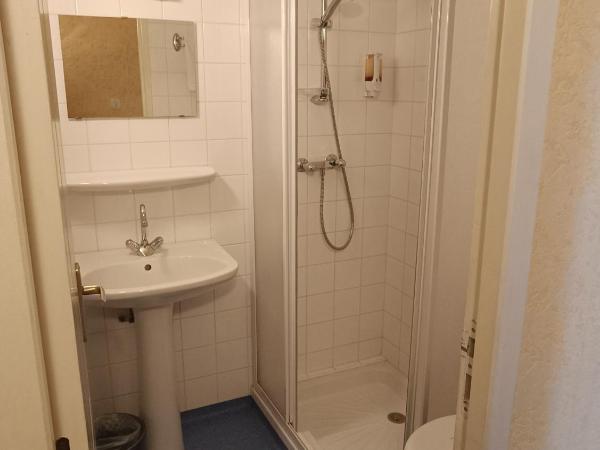 Chambre chez Marie et Didier : photo 4 de la chambre chambre double avec balcon