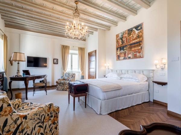 FORESTERIA di PALAZZO RADICI : photo 1 de la chambre chambre double supérieure