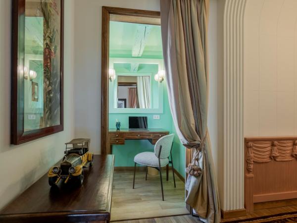 FORESTERIA di PALAZZO RADICI : photo 10 de la chambre suite junior