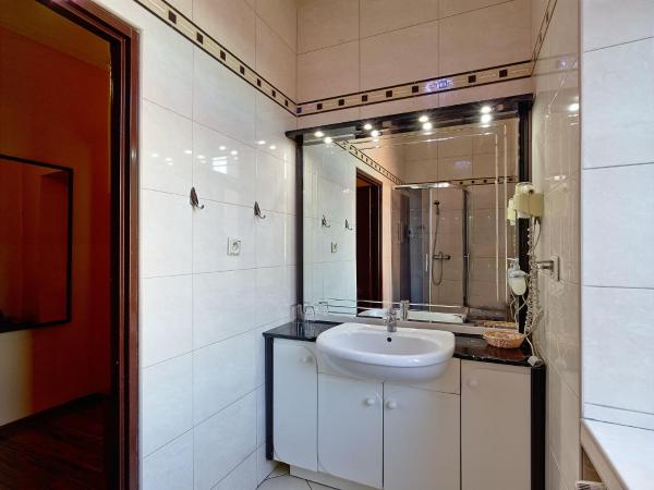 Hotel Wenecki : photo 3 de la chambre chambre lits jumeaux