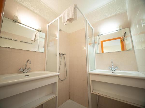 Chalet Annapurna : photo 5 de la chambre chambre familiale avec douche