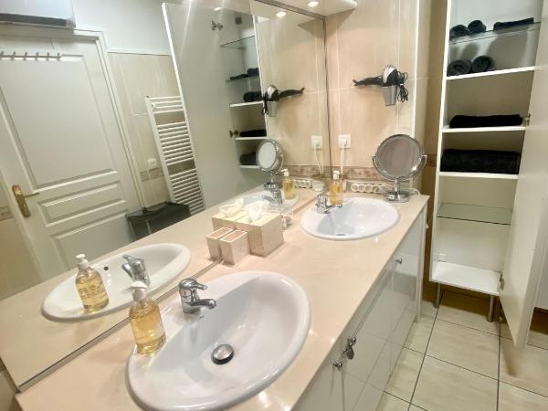 Chambres d'hôtes du Parc Bordelais : photo 1 de la chambre chambre double standard