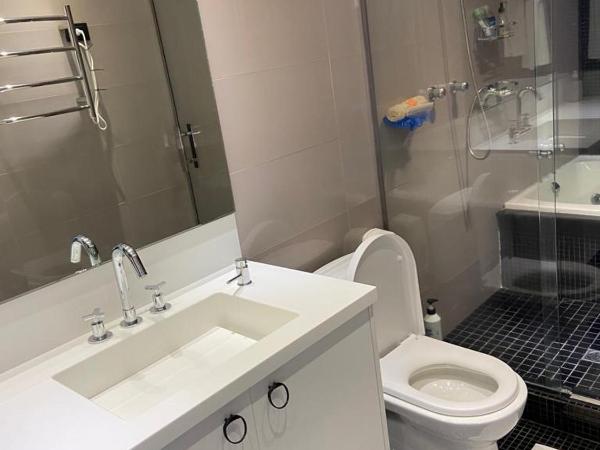 Studio no Hotel Bristol 500 - Bairro Batel : photo 8 de la chambre studio lit king-size deluxe