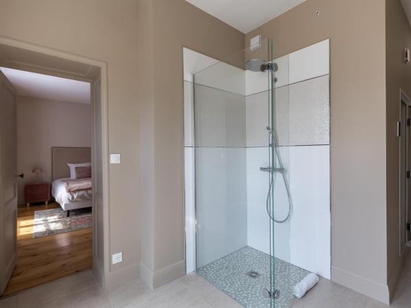 Villa Misano : photo 9 de la chambre chambre double ou lits jumeaux avec salle de bains privative