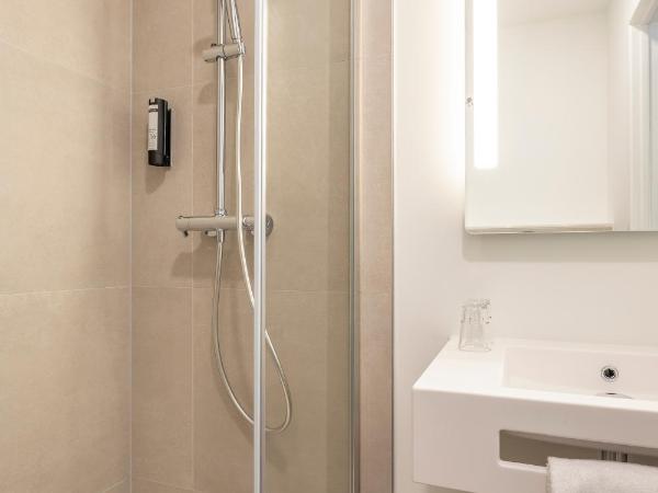 B&B HOTEL Namur : photo 5 de la chambre chambre double