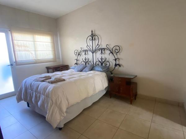 Hostel Casa Don Vicente : photo 7 de la chambre chambre lit queen-size avec salle de bains commune 