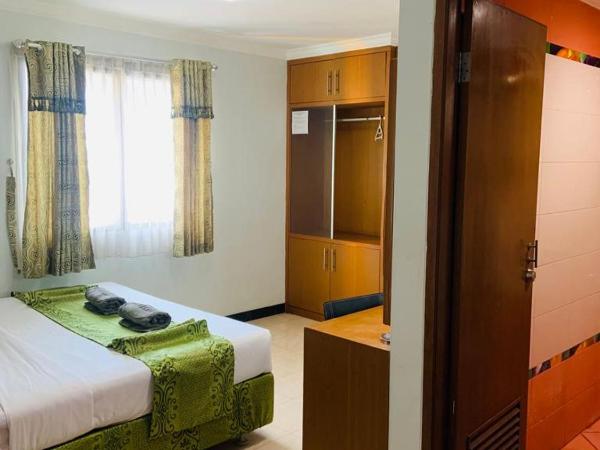 Karsa Utama Hotel : photo 7 de la chambre chambre double deluxe