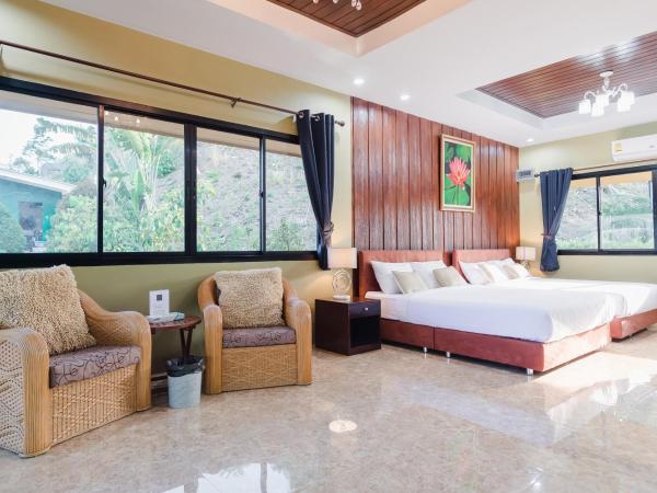 Siray Green Resort : photo 2 de la chambre chambre familiale avec balcon