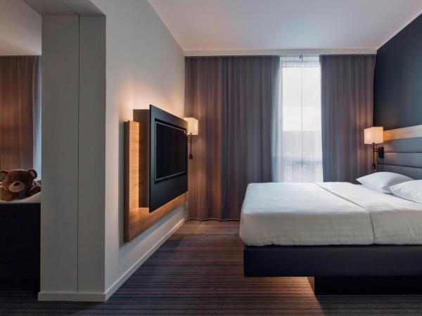 Moxy Copenhagen Sydhavnen : photo 1 de la chambre chambre familiale moxyfiée