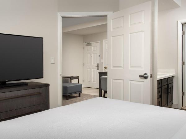 Residence Inn by Marriott Phoenix Airport : photo 4 de la chambre suite 1 chambre lit queen-size