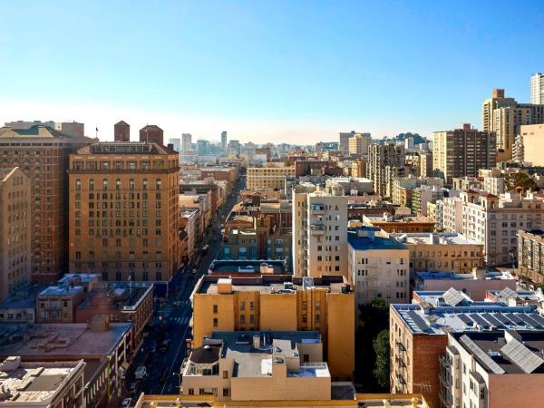 San Francisco Marriott Union Square : photo 4 de la chambre chambre lit king-size - vue sur ville ou baie