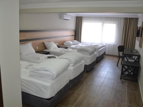 Marka Hotel : photo 2 de la chambre luxury family room for 5 people