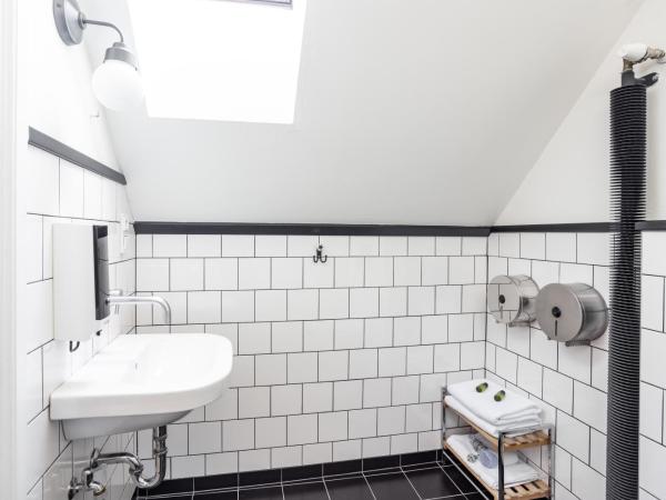 Sir Toby's Hostel : photo 10 de la chambre chambre quadruple