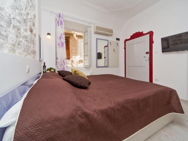 Apartments & Rooms Orlando : photo 5 de la chambre chambre double - annexe