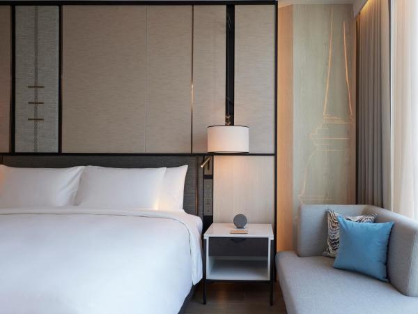 dusitD2 Samyan Bangkok : photo 3 de la chambre chambre lit king-size deluxe